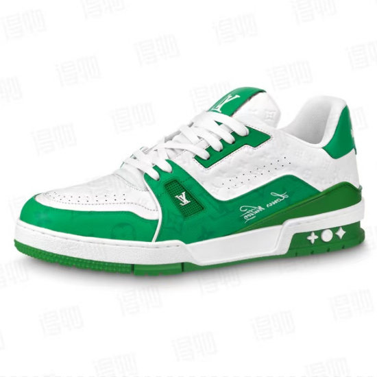 LOUIS VUITTON 2095 White and green