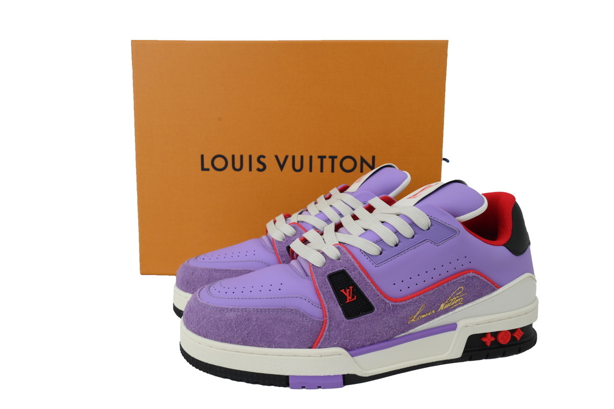 LOUIS VUITTON purplish red