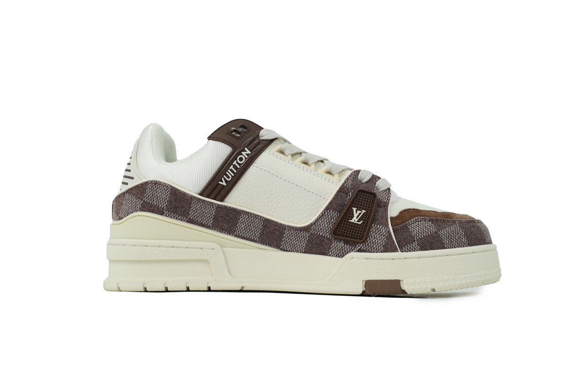 LOUIS VUITTON white and brown