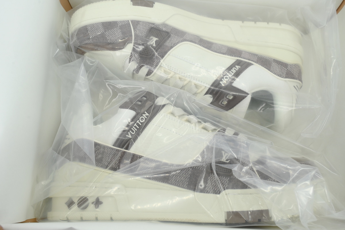 LOUIS VUITTON white and brown