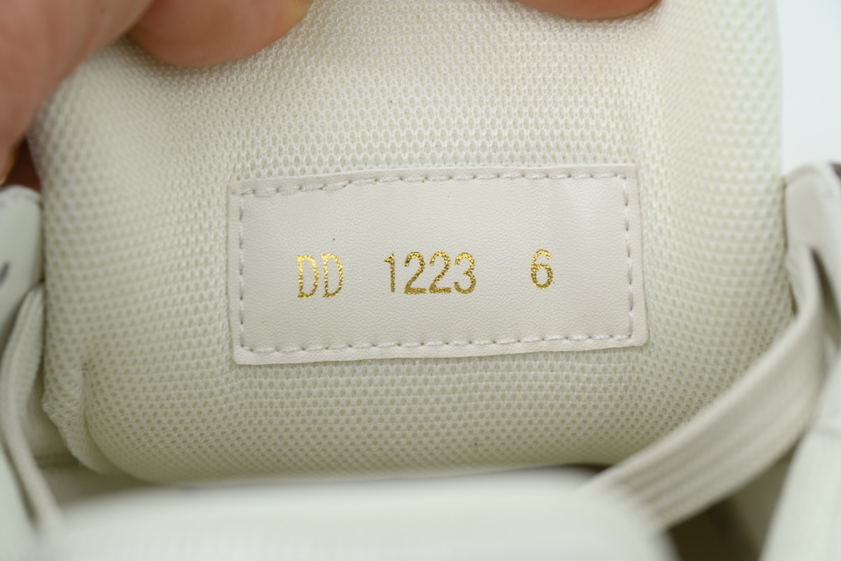 LOUIS VUITTON white and brown