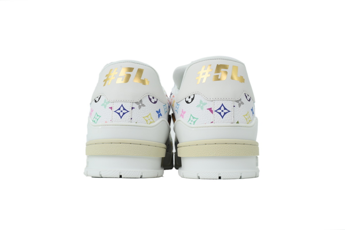 LOUIS VUITTON White flowers