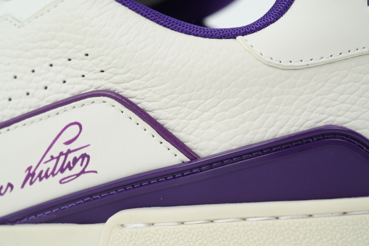 LOUIS VUITTON White and purple