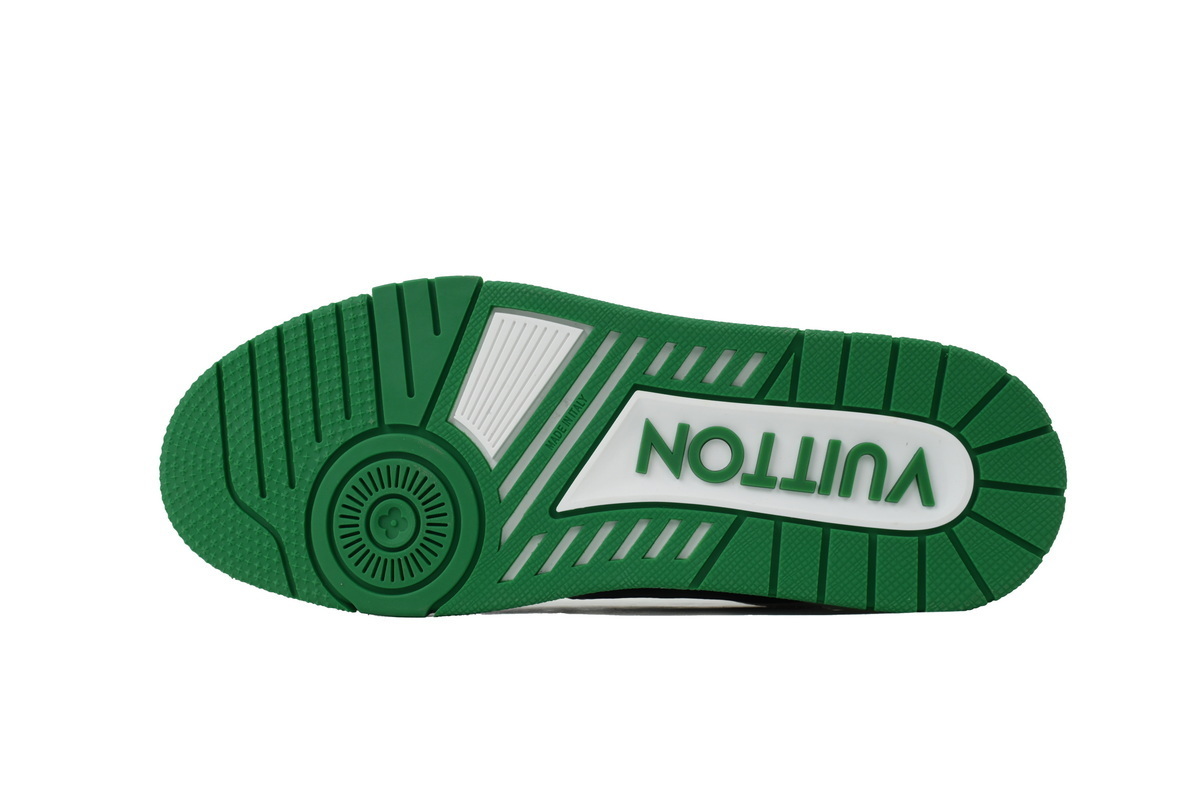 LOUIS VUITTON White/black/green