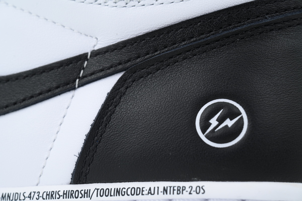 LJR Batch Union LA x Air Jordan 1 Retro Lightning UN Black And White  II7282-100
