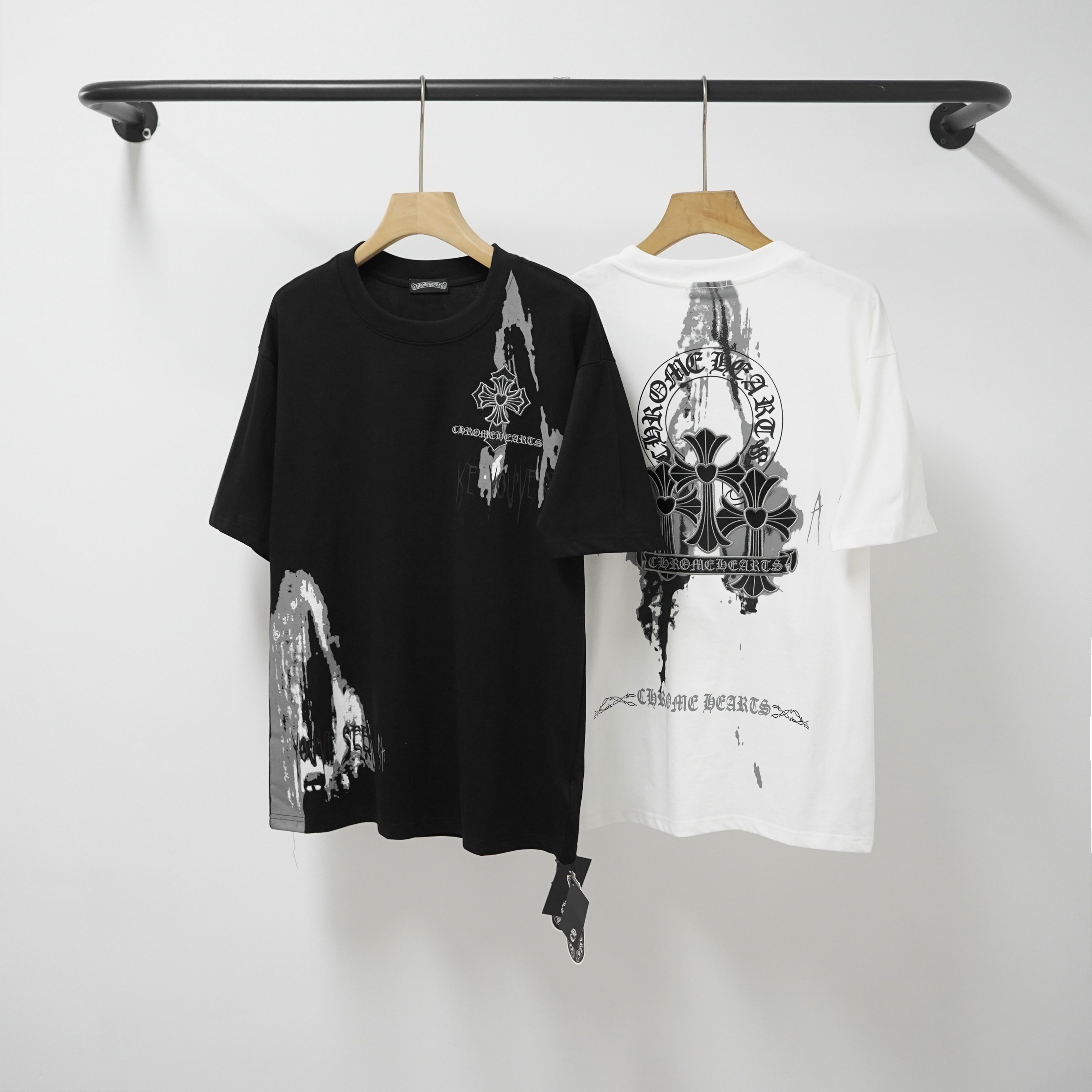 Chrome Hearts  Triple Cross Horseshoe Splatter Short Sleeve T-Shirt Black/White