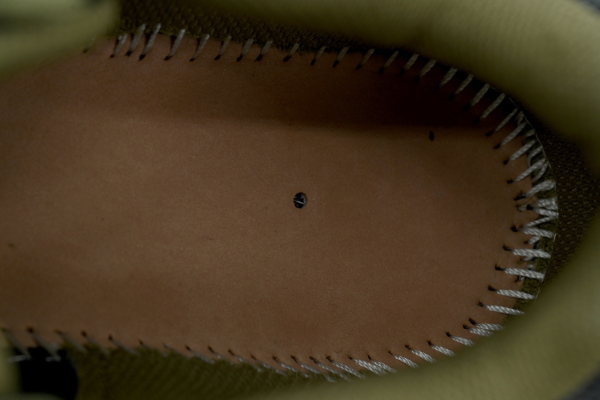 PK God Batch  OFF-WHITE Out Of Military Green Black OMIA295S 26FAB002 1016