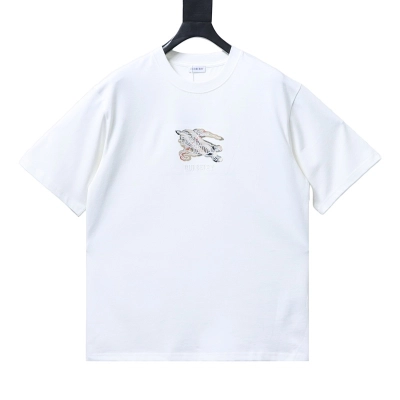 Burberry Equestrian Knight Design Check Cotton T-Shirt Black/White 01