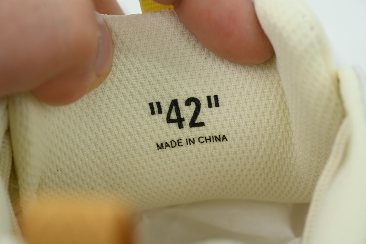 PK God Batch OFF-WHITE Out Of Beige OMIA289F 25LEA001 0057