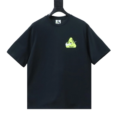 Palace x Nike Tri Swoosh T-Shirt 01