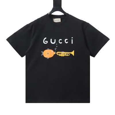 Gucci fish and trumpet print  T-shirt 01