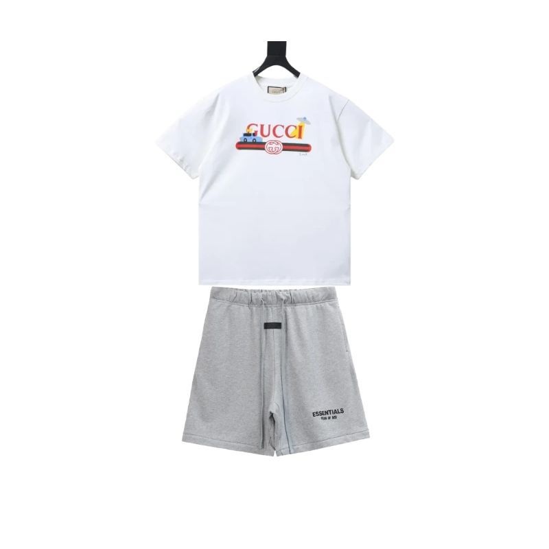 Gucci Children's with print T-shirt+Fear of God Essentials Shorts