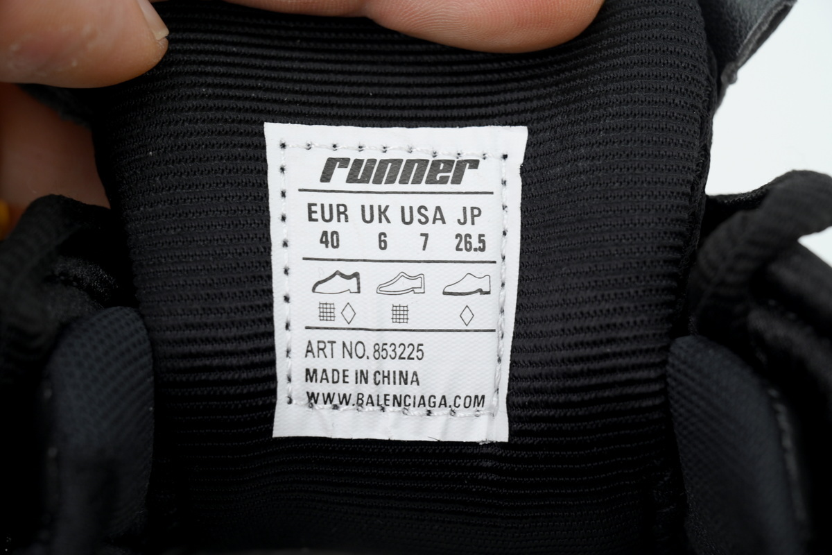 PK God Batch Balenciaga Runner Black LED