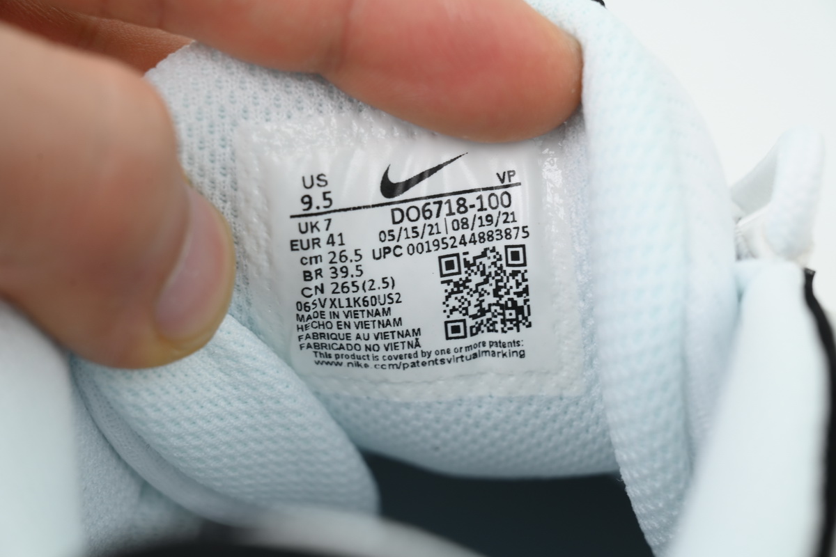 Nike Wmns Air More Uptempo 'White Black' DO6718-100 