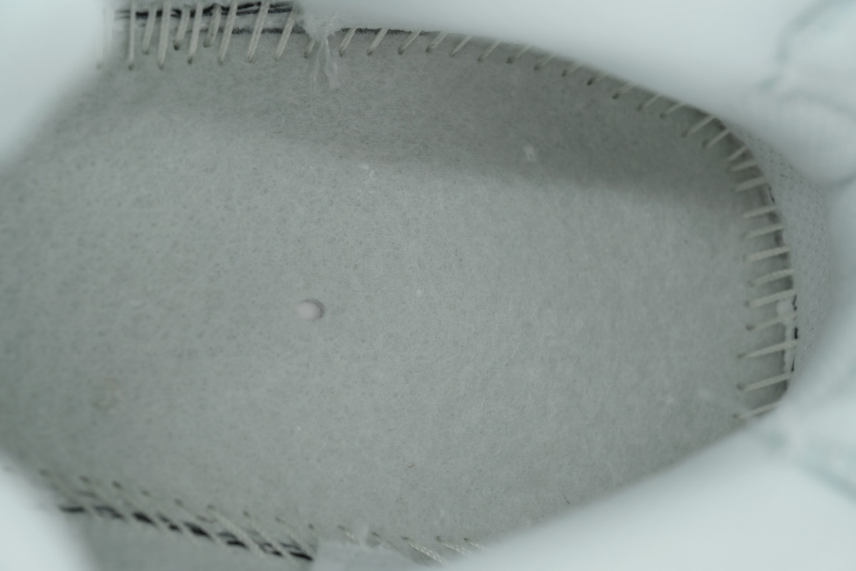 Nike Air More Uptempo Low 'White Hyper Royal'  FZ3055-101