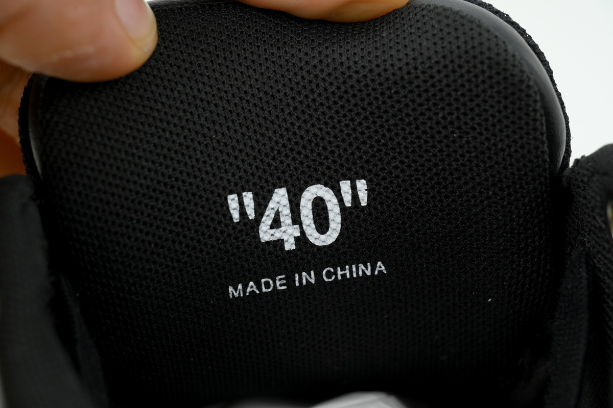 PK God Batch OFF-WHITE Out Of Black A OMIA189F 25LEA007 1001 