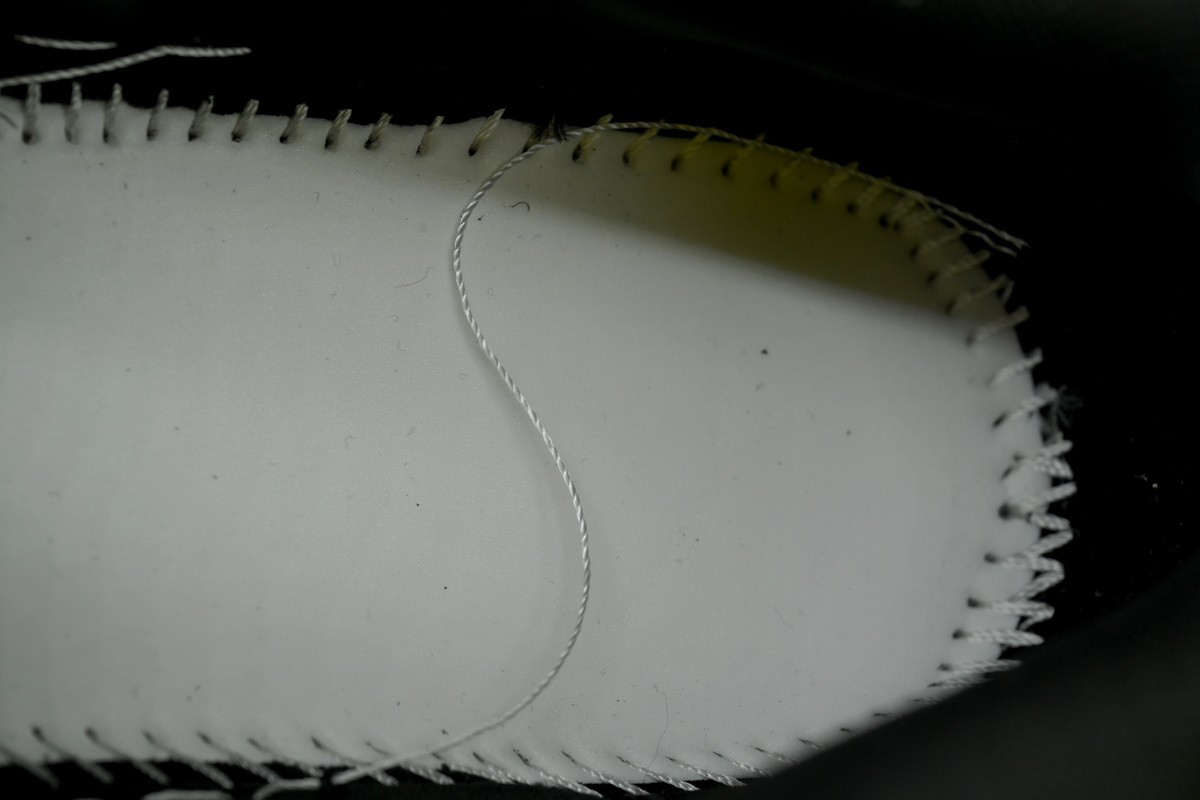 PK God Batch OFF-WHITE Out Of Black A OMIA189F 25LEA007 1001 