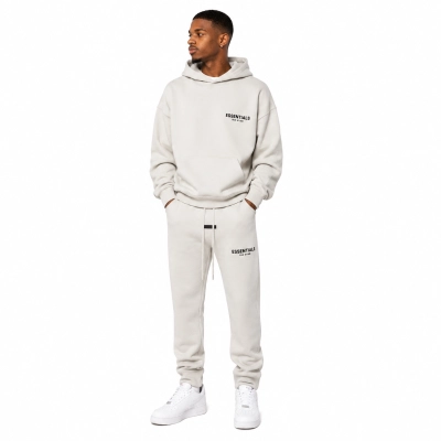 Fear of God Essentials Pullover Hoodie Light Heather Oatmeal + Fear of God Essentials Relaxed Sweatpants (SS22) Light Oatmeal 01