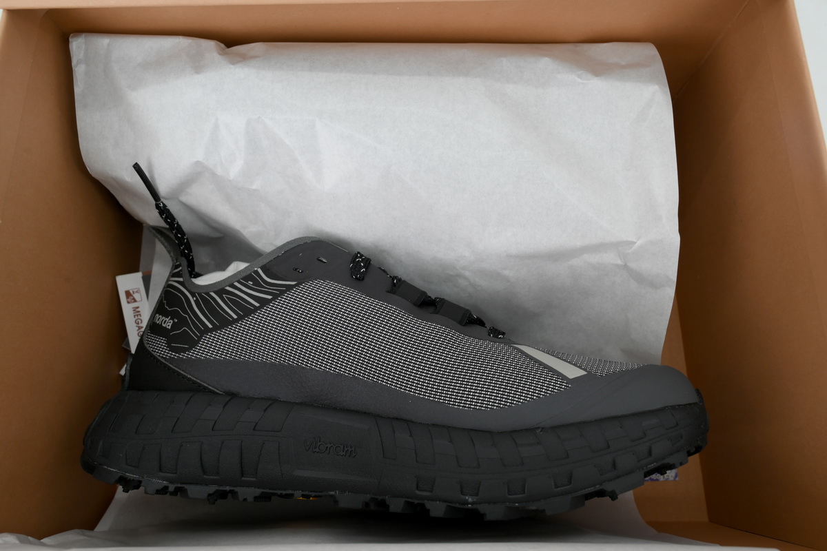 Norda 001 Trail Running Shoe Carbon Black