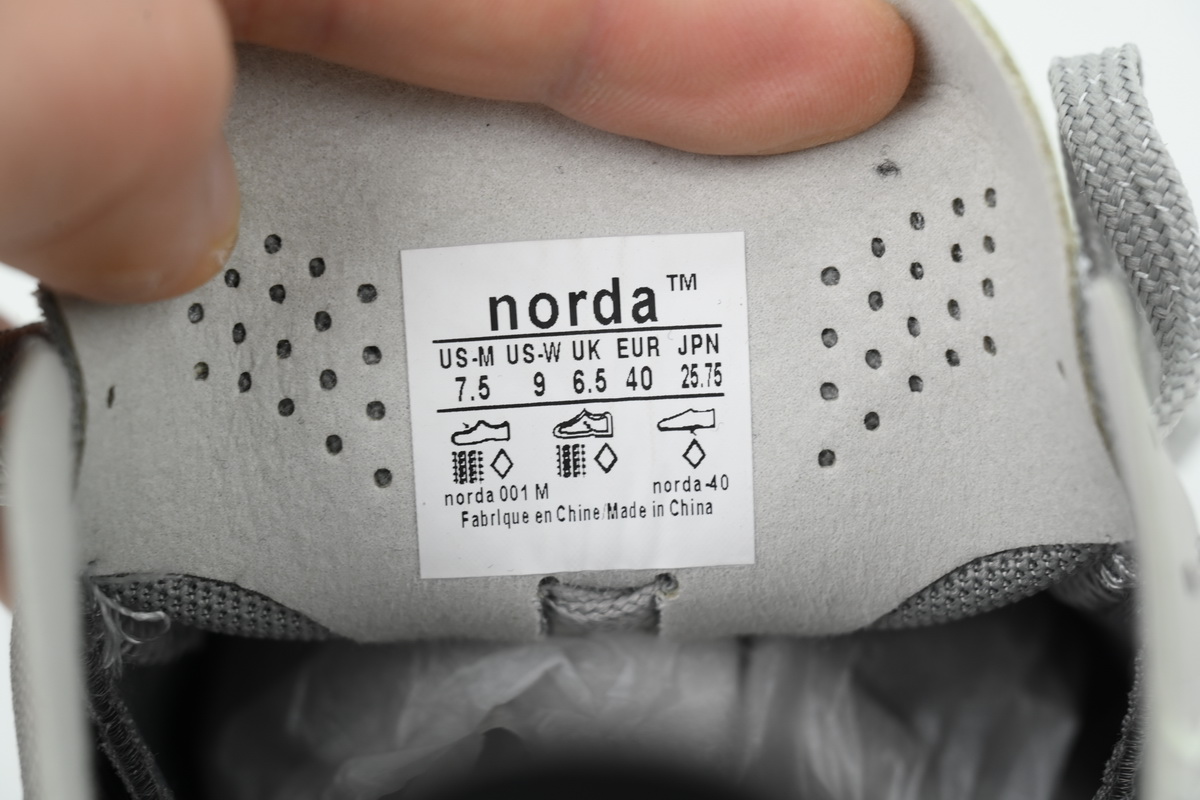 Norda 001 Trail Running Shoe Black-Grey