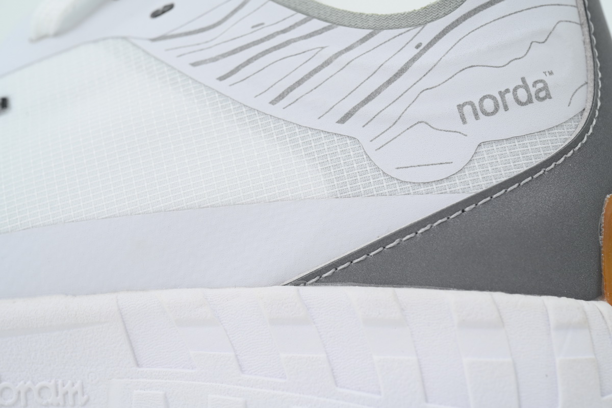 Norda 001 Trail Running Shoe White