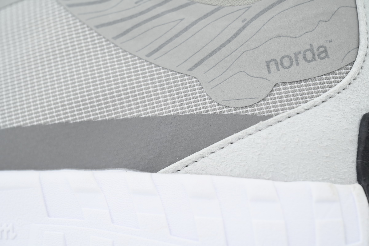 Norda 001 Trail Running Shoe White Ash