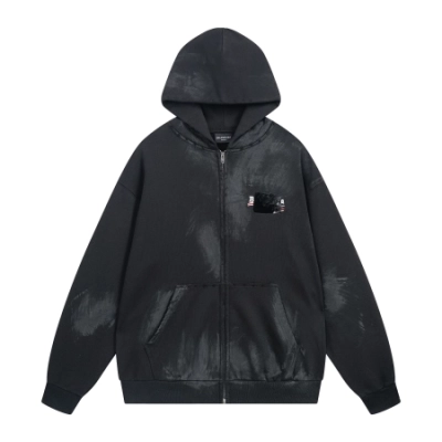 Balenciaga-BL238072 01