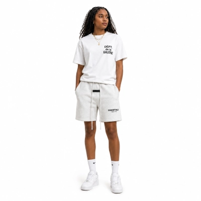 Gallery Dept. French T-shirt White/Black+Fear of God Essentials Sweatshort (SS22) Light Oatmeal 01