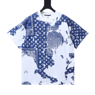 Louis Vuitton Monogram Bandana Printed T-Shirt 01