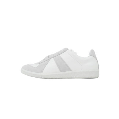 Maison Margiela All White 01