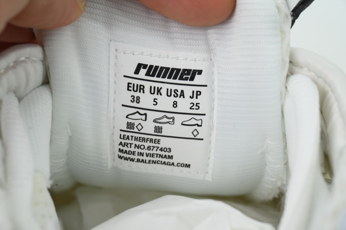 PK God Batch Balenciaga Runner All White 677402 W3RA1 9000