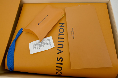 PK God Batch Louis Vuitton Sneakers Apricot (NFC)