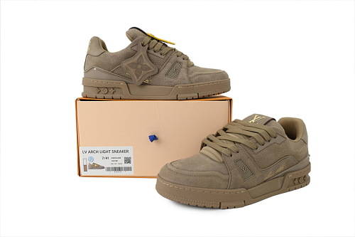 PK God Batch Louis Vuitton Sneakers Brown 54 (NFC)