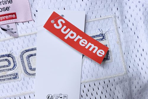 Supreme x Martine rose American short-sleeved soccer jersey, white and red