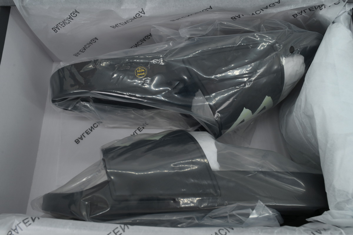 PK God Batch Balenciaga Pool Slide 