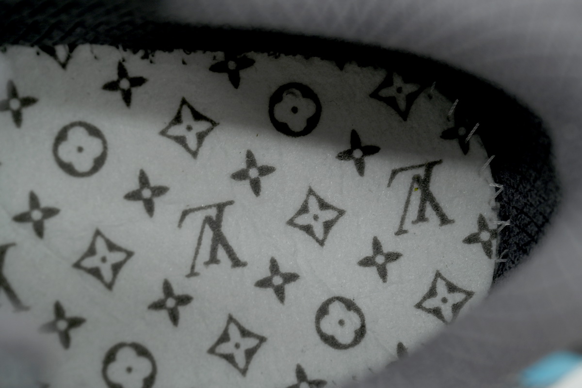 PK God Batch Louis Vuitton Tatic Runner Sneaker "Anthracite"