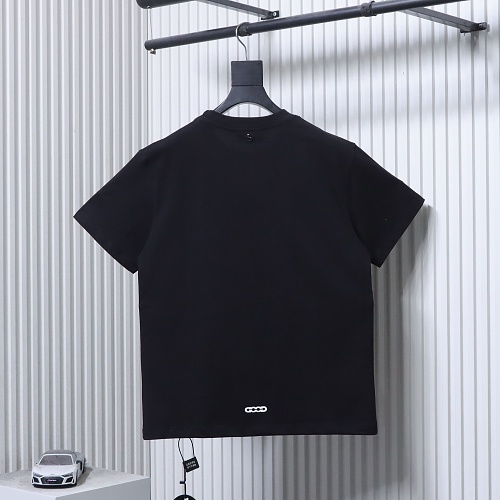 GOODBRAND Bionic Pearl Print Logo T-shirt