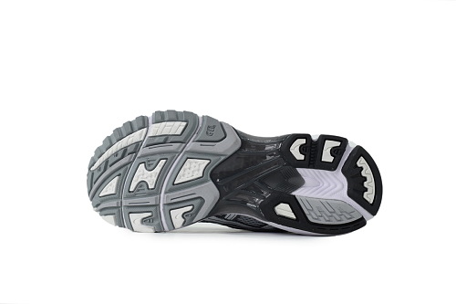 ASICS Gel Kayano 14 'Metallic Silver'  1203A704-020
