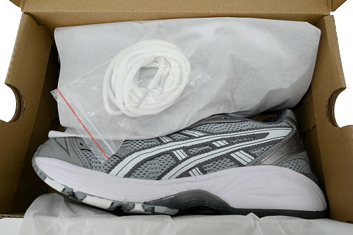 ASICS Gel Kayano 14 'Metallic Silver'  1203A704-020