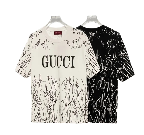 Gucci allover thorn branch print logo tee