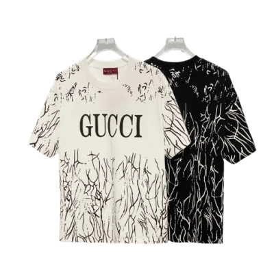 Gucci allover thorn branch print logo tee 01