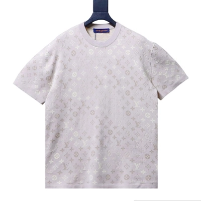 Louis Vuitton Monogram Short-Sleeved Crewneck 01