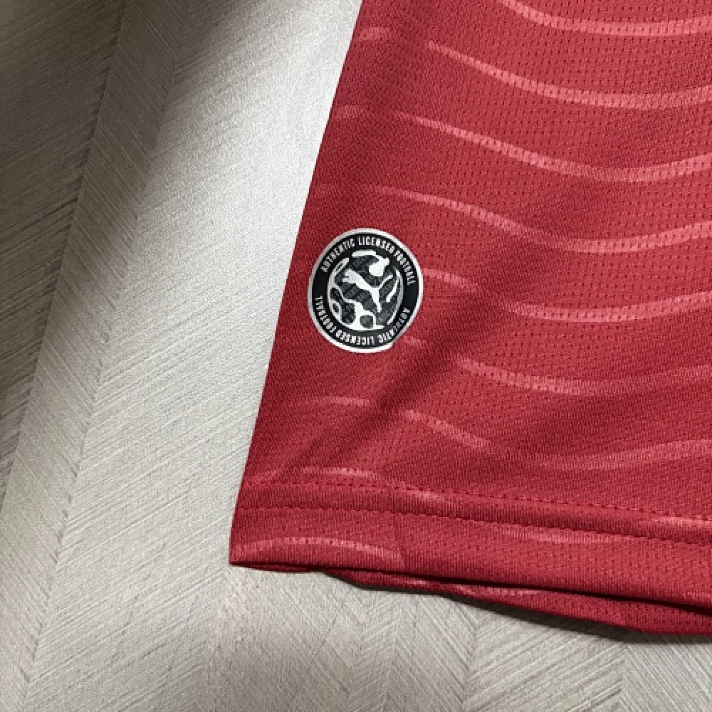 Long-sleeved 2026 Portugal home jersey