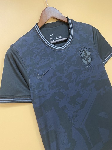 2022 Brazil all black