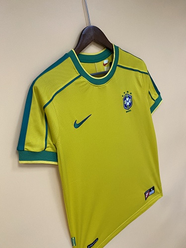 Retro Brazil 1998 home