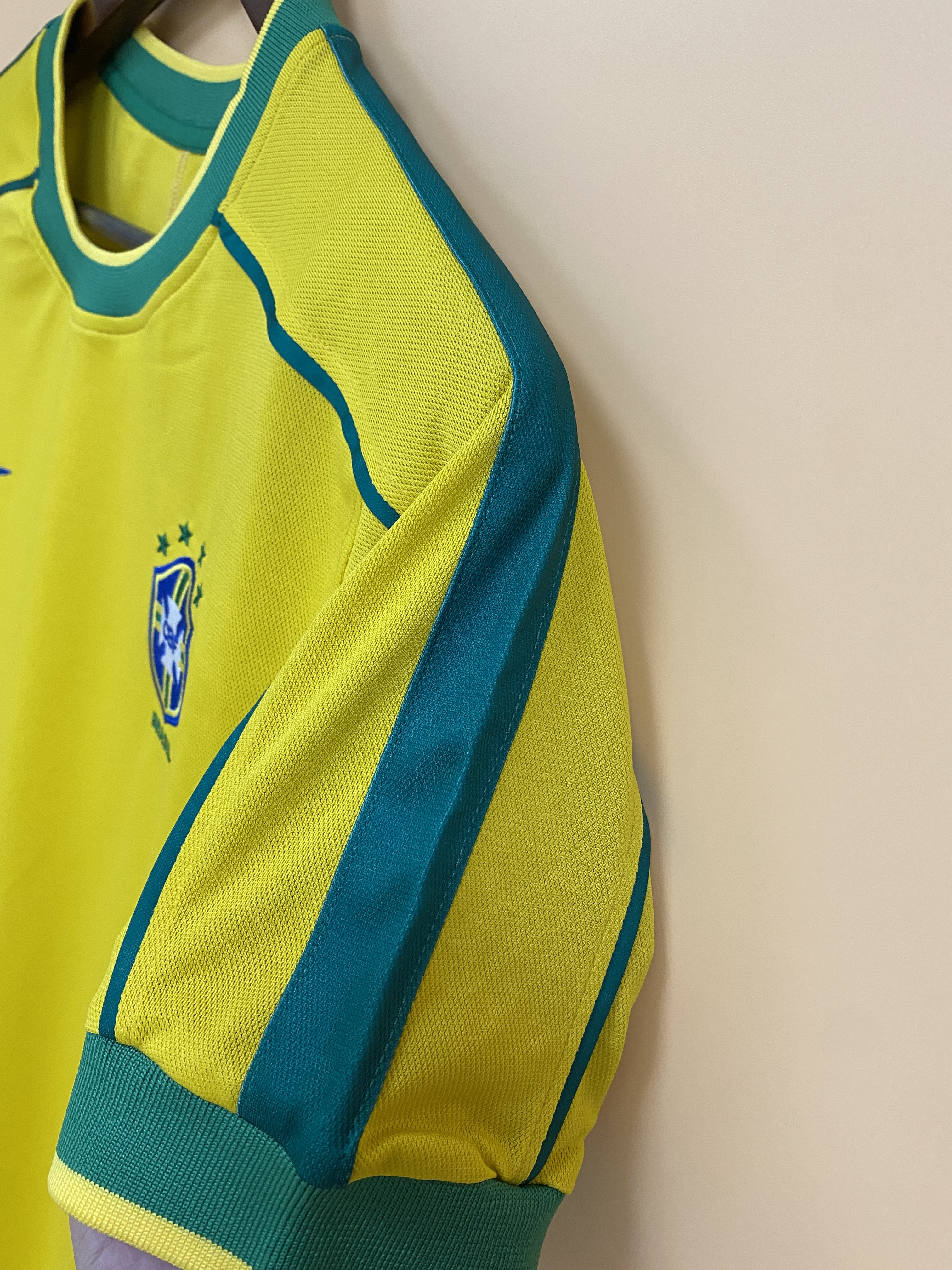 Retro Brazil 1998 home