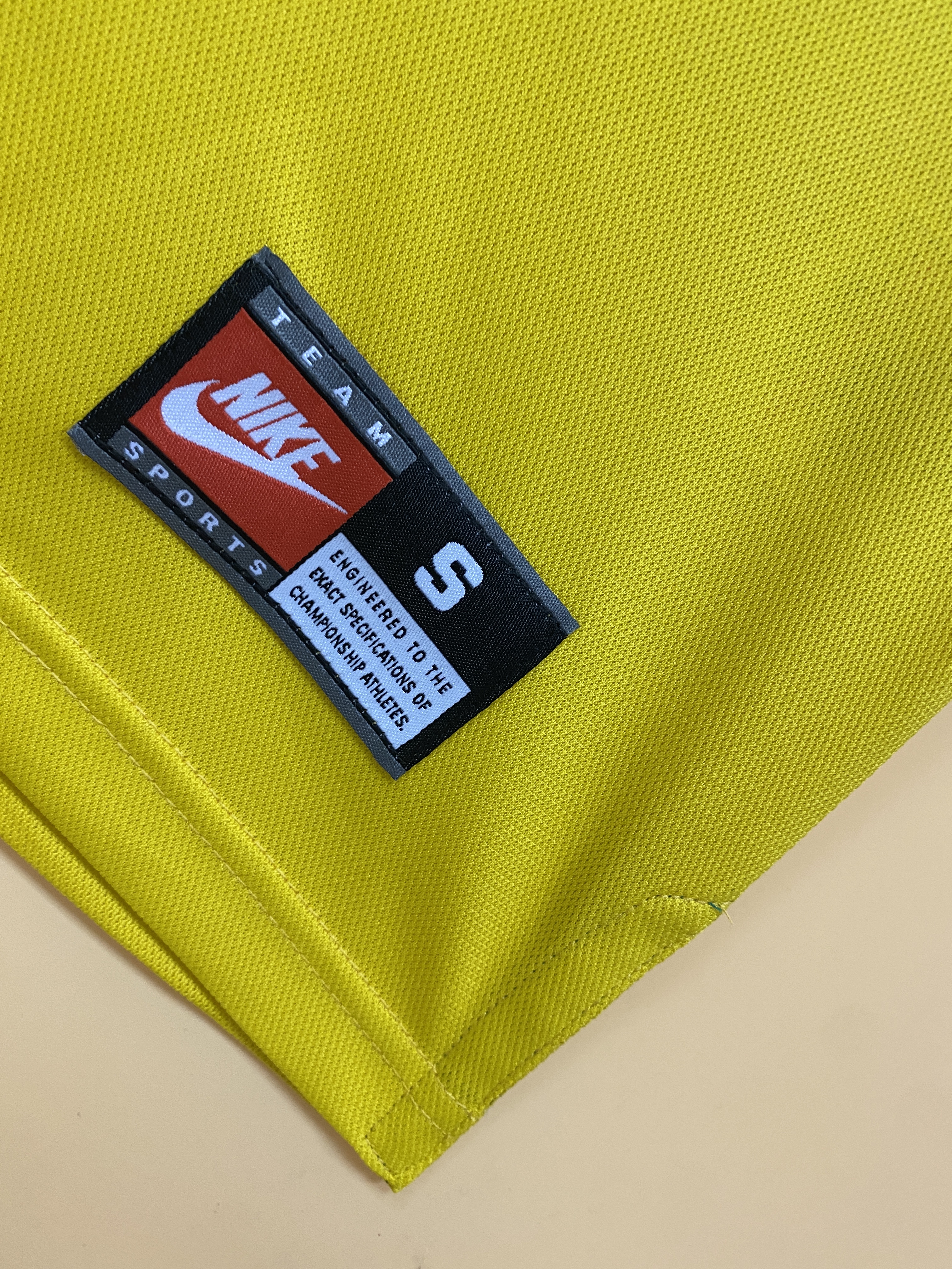 Retro Brazil 1998 home