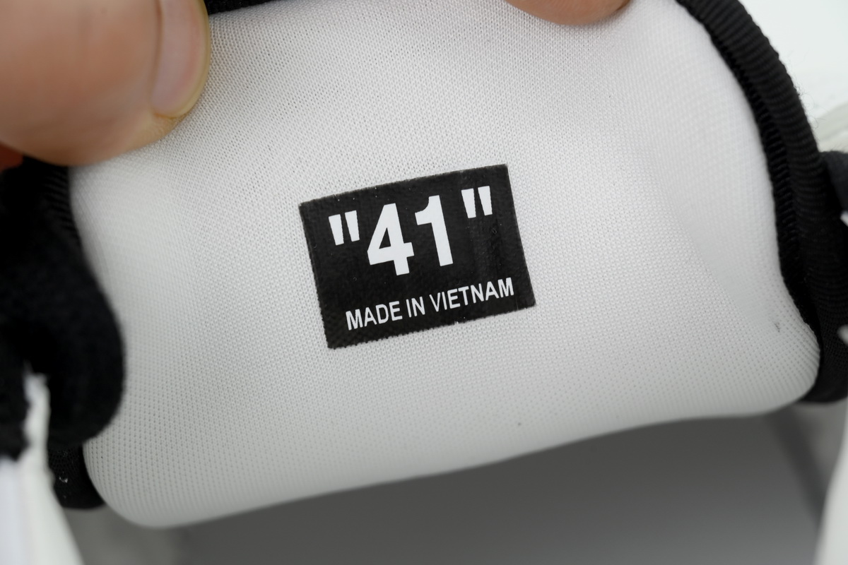 Off-White 3.0 Off-Court sneakers Black