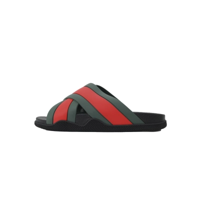  GUCCI Rubber Slide Sandal Red and Green 01