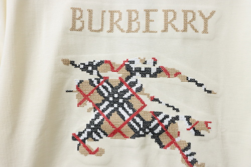 Burberry Intarsia EKD Sweatshirt Apricot